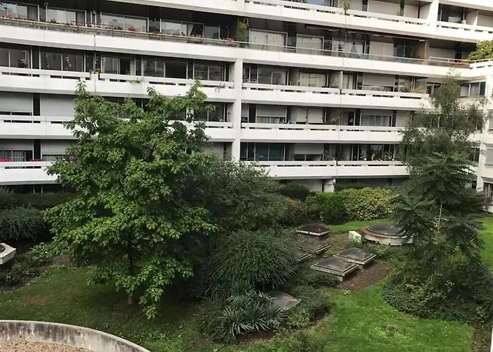 Grand Fonctionnel, Calme Et Ensoleille *